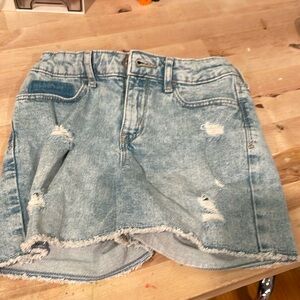gap jean shorts